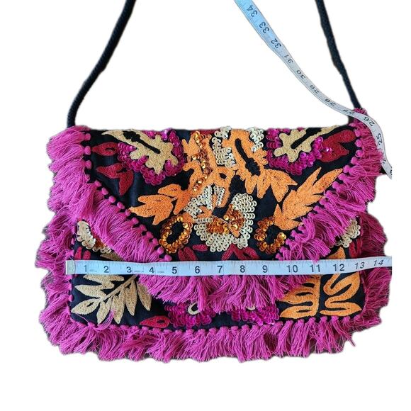 NWT Anthropologie Ibban Clutch Crossbody Bag with sequins & Tassles Boho Pink - Picture 9 of 9